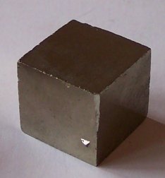 PYRITE (medium cube) - Click Image to Close