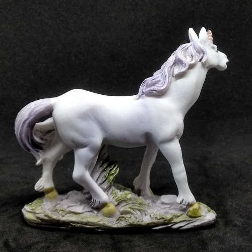 Magical Unicorn Figurine (c )