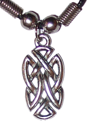 Celtic Knot Pendant (cc6)
