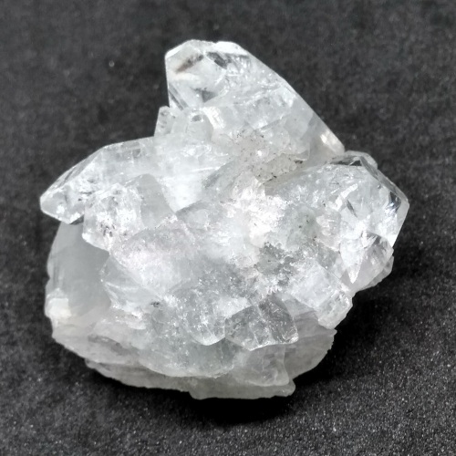 Apophyllite Cluster (r ) - Click Image to Close