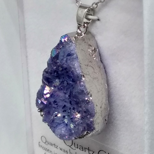 Aura Quartz Crystal Cluster Pendant in gift box (violet a)